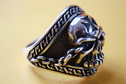 bikerring3-1.jpg