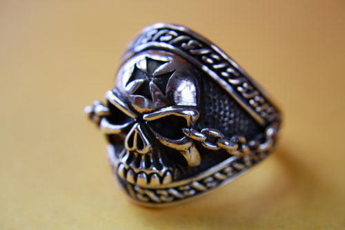 bikerring3-2.jpg