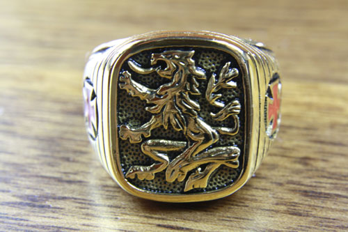 goldring3-1.jpg