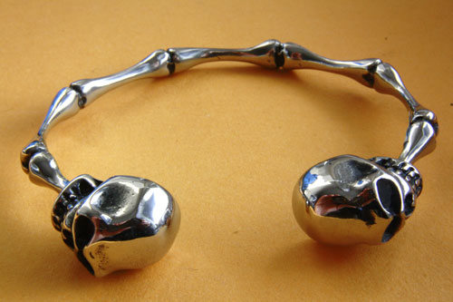 skullarmband6-2.jpg