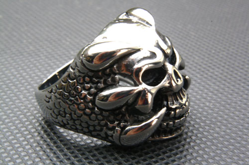 totenkopfring12-1.jpg